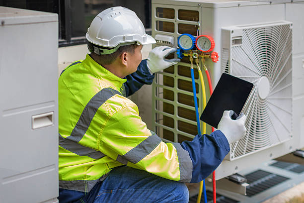 Professional Hvac technician working in Horse Shoe, NC